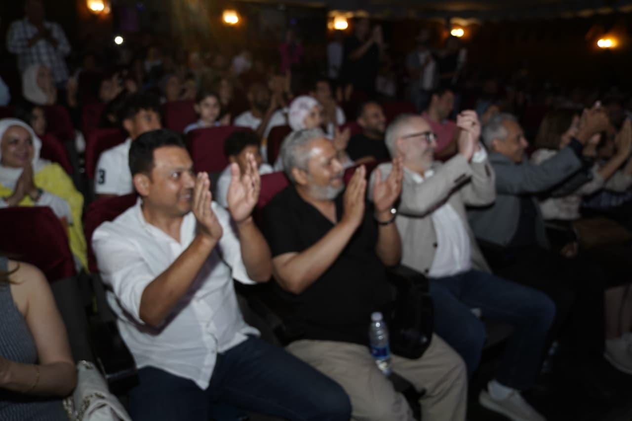 التياترو