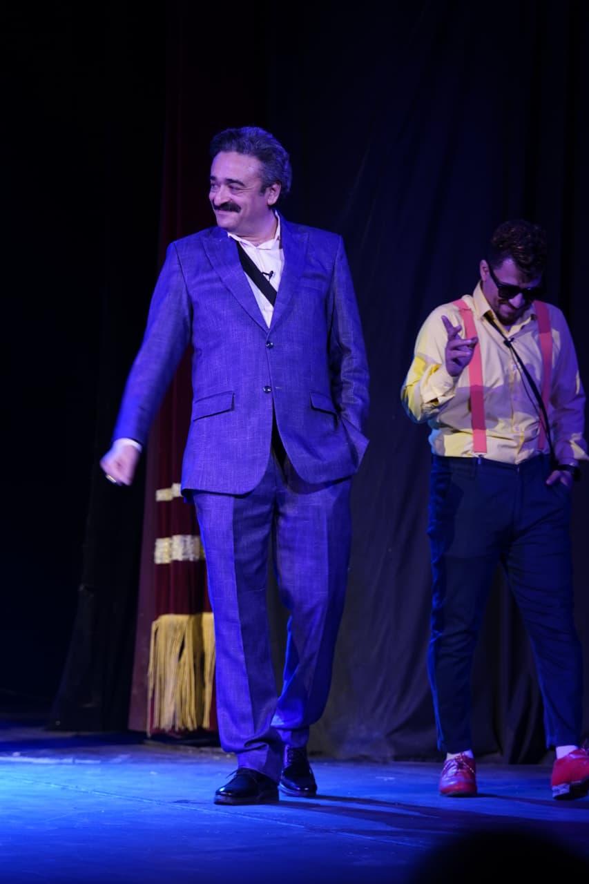 التياترو