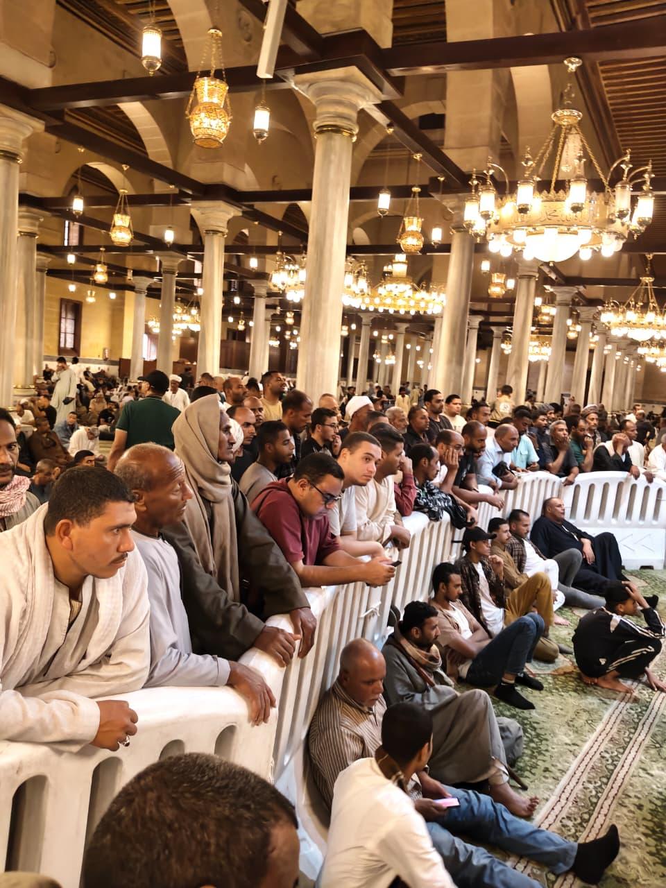 أجواء احتفال الليلة الكبيرة لـ «مولد الحسين»