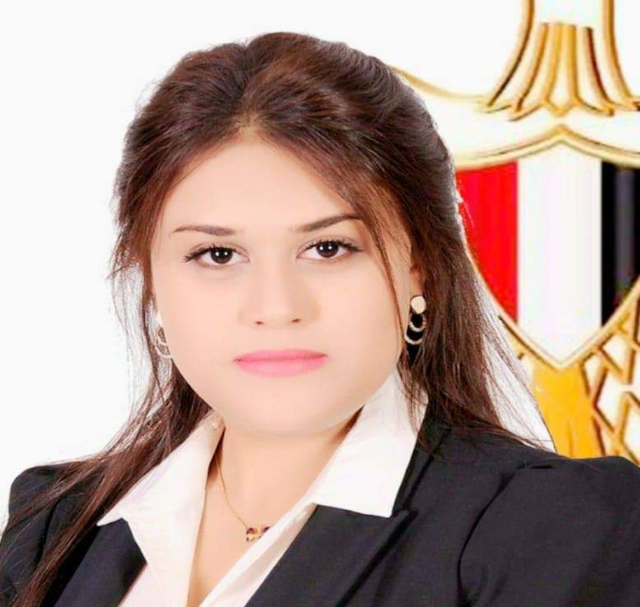 عائشة غنيمي